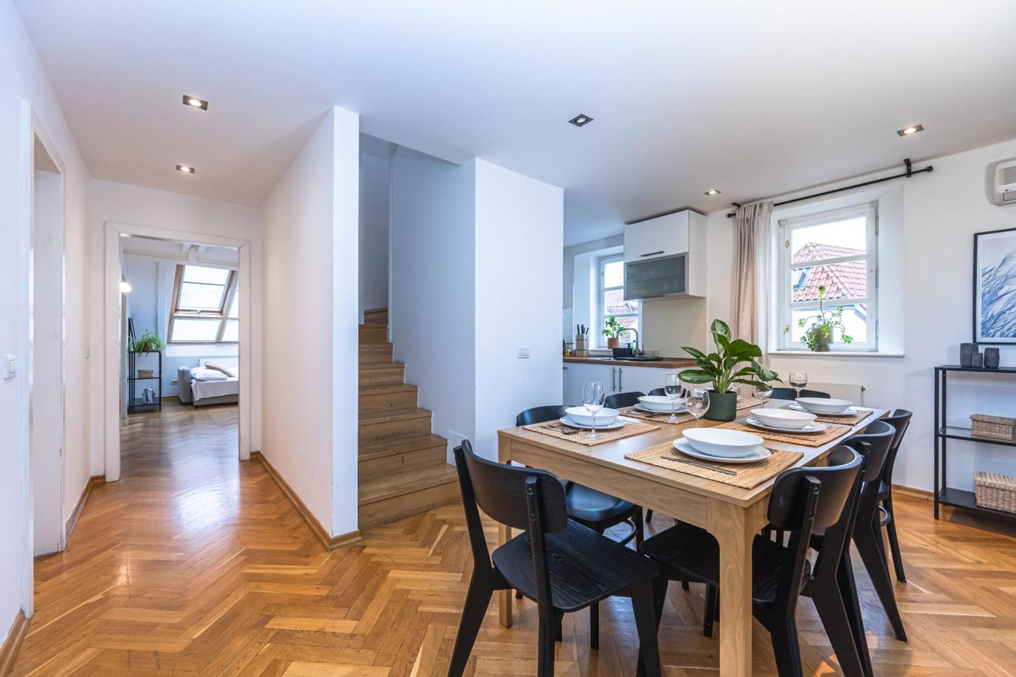Charles Apartments In Old Town Прага Экстерьер фото