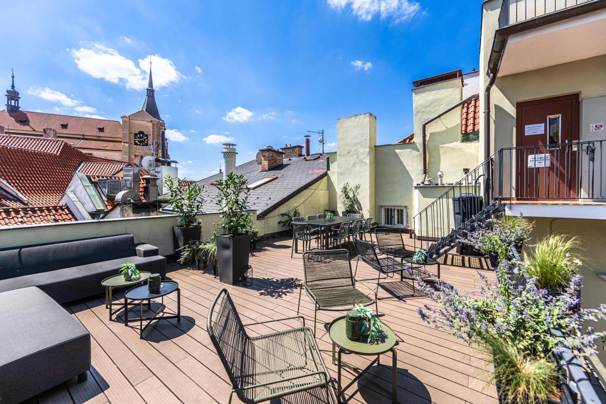 Charles Apartments In Old Town Прага Экстерьер фото