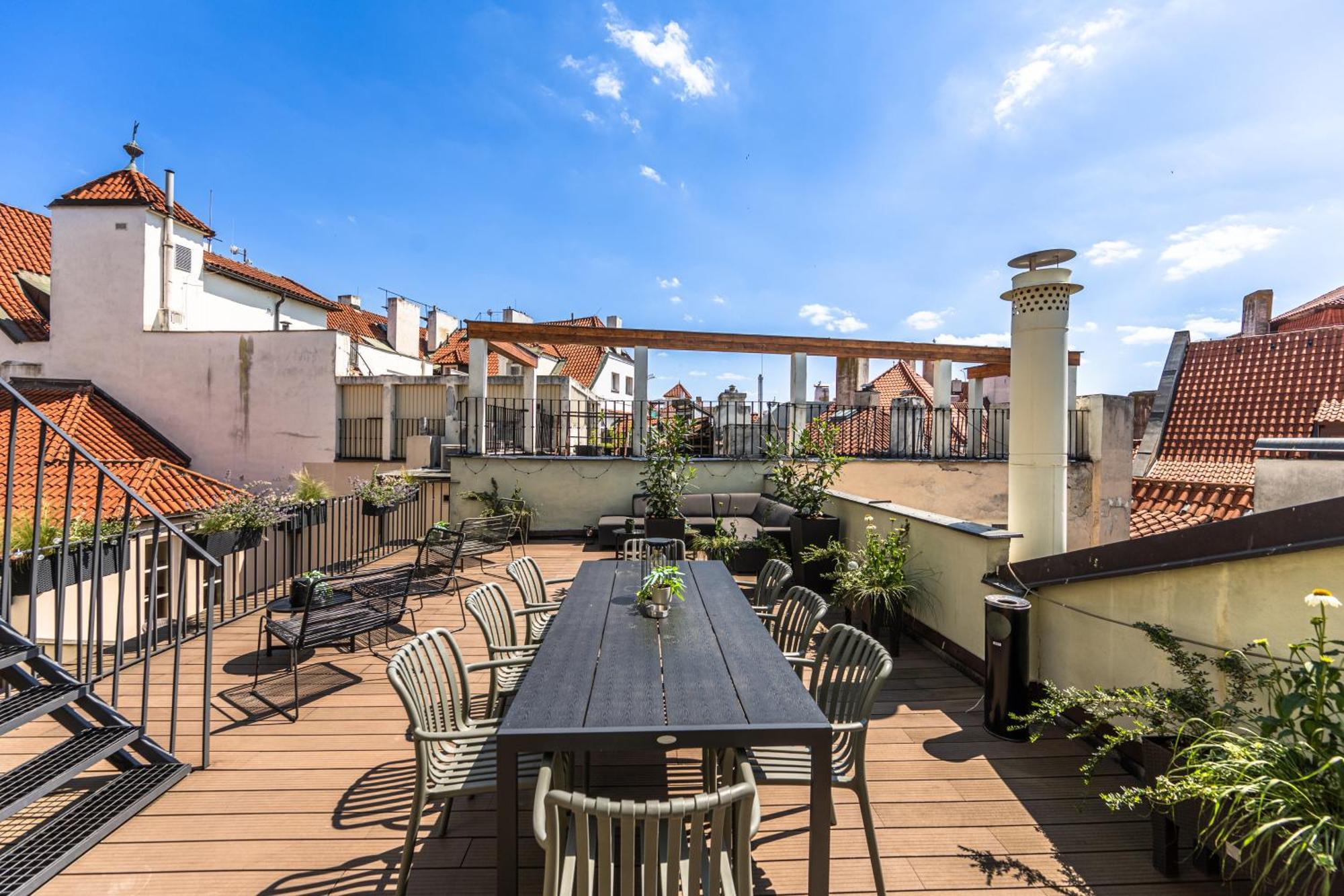 Charles Apartments In Old Town Прага Экстерьер фото