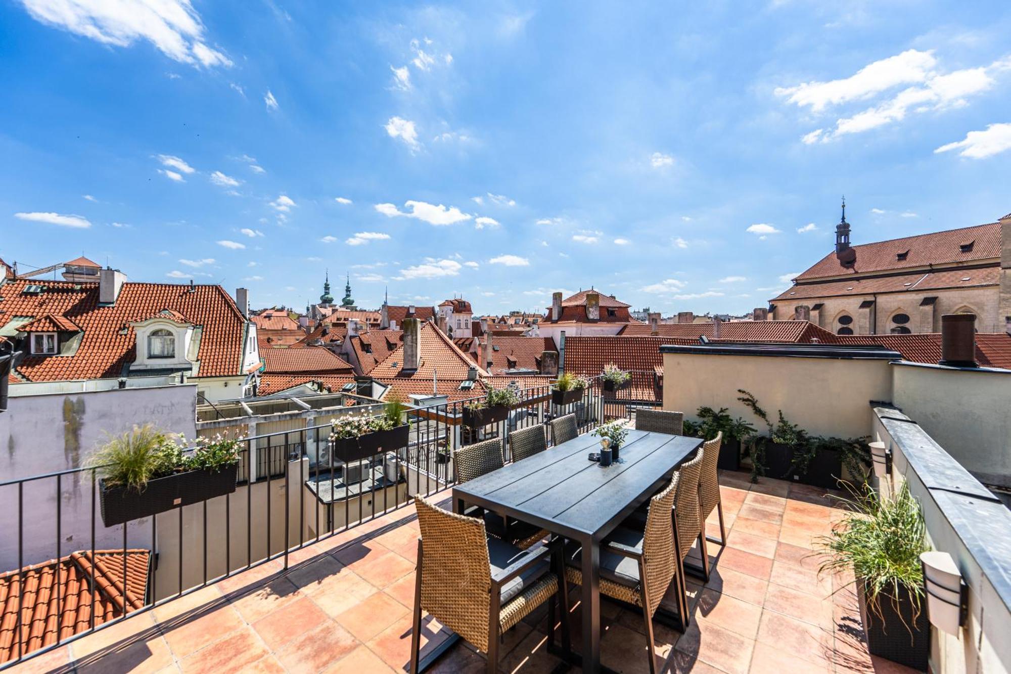 Charles Apartments In Old Town Прага Номер фото
