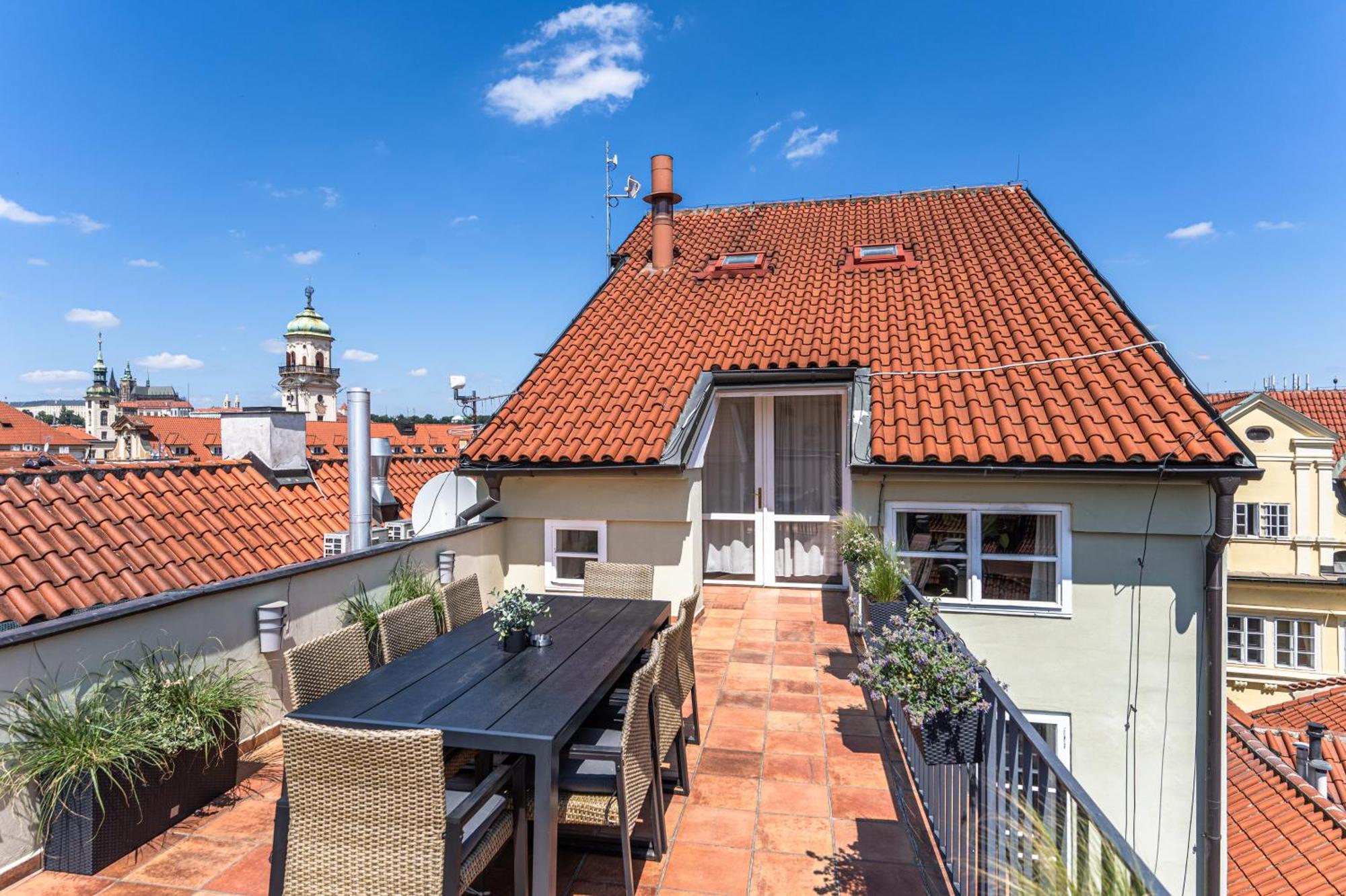 Charles Apartments In Old Town Прага Номер фото